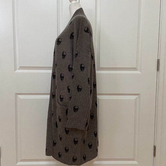 Cashmere Cardigan With Skulls SKULL CASHMERE - Picture 2 of 7